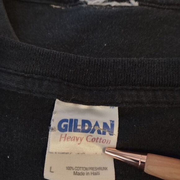 3tee cover-up kit - 2 Obama shirts, 1 red shirt to cover the others.     (00129) - Picture 3 of 6